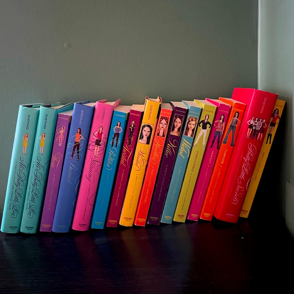 Pretty Little Liars Books
